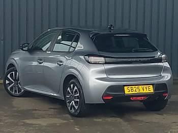 Używany Peugeot 208 Style 101 KM (74 kW) 2025 Szary Hatchback