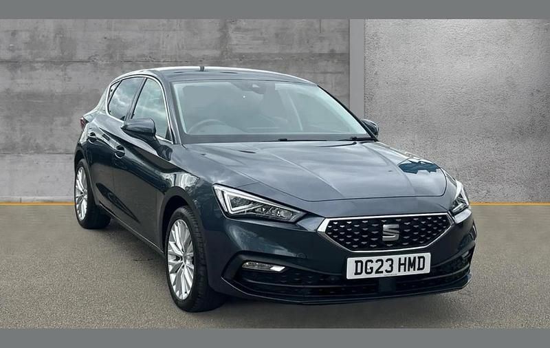 Used Seat Leon XCELLENCE 147 HP (108 kW) 2023 Grey Hatchback