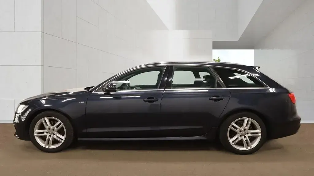 Used Audi A6 S-Line 2012 Blue Estate