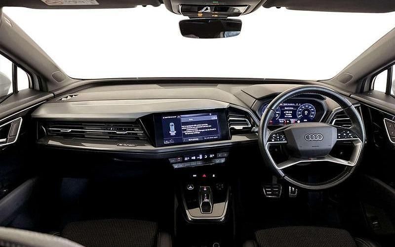 Used Audi Q4 e-tron S-Line 150 kW (204 HP) 2023 SUV