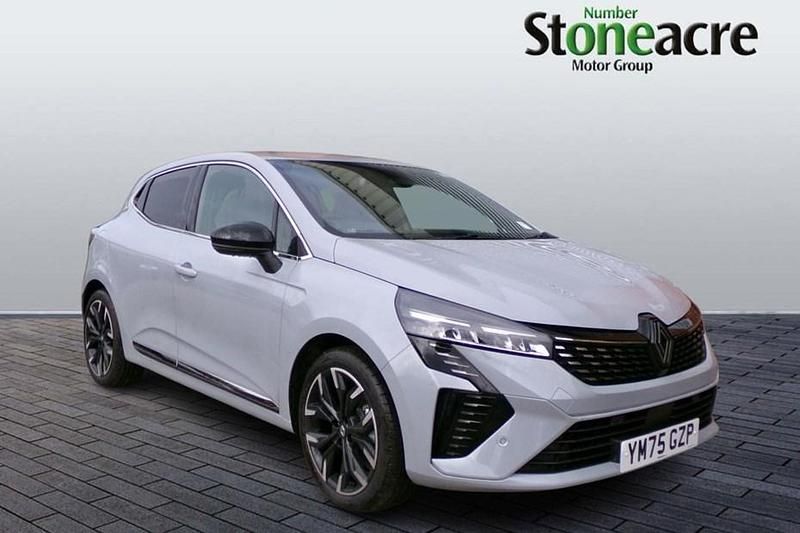 New Renault Clio V Techno 145 HP (106 kW) 2025 Grey Hatchback