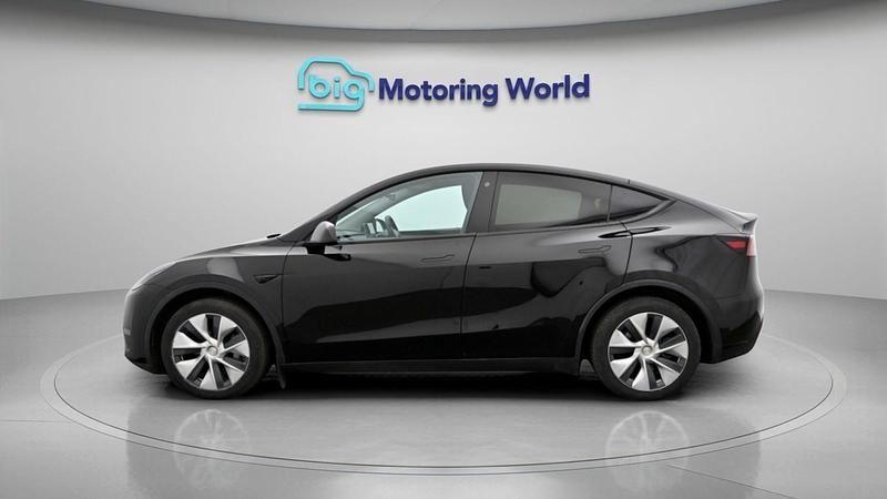 Used Tesla Model Y Long Range AWD 378 kW (514 HP) 2022 Black SUV