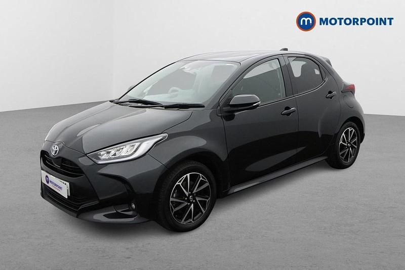 Used Toyota Yaris Hybrid Design 2022 Black Hatchback