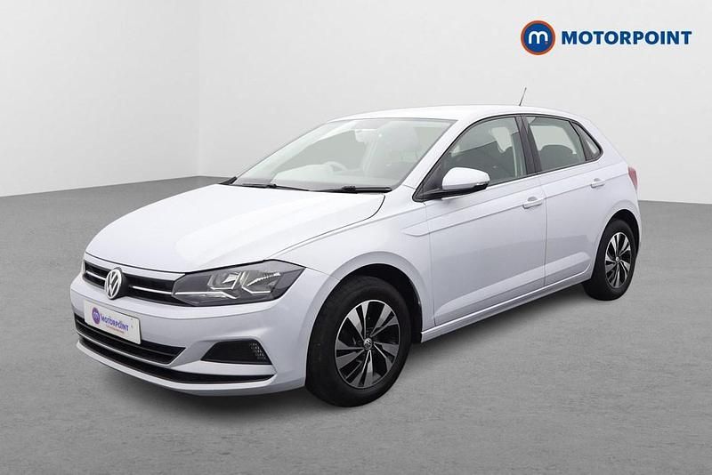 Used VW Polo SE 95 HP (69 kW) 2019 Silver Hatchback
