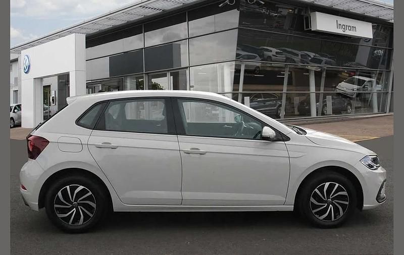 Used VW Polo Life 80 HP (58 kW) 2022 Grey Hatchback