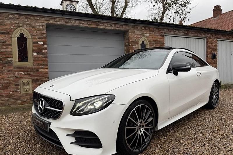Used Mercedes E220 AMG line 194 HP (142 kW) 2018 White Coupe