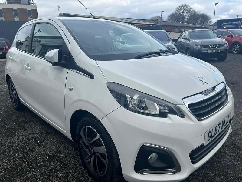 Used Peugeot 108 Allure 68 HP (50 kW) 2017 White Hatchback