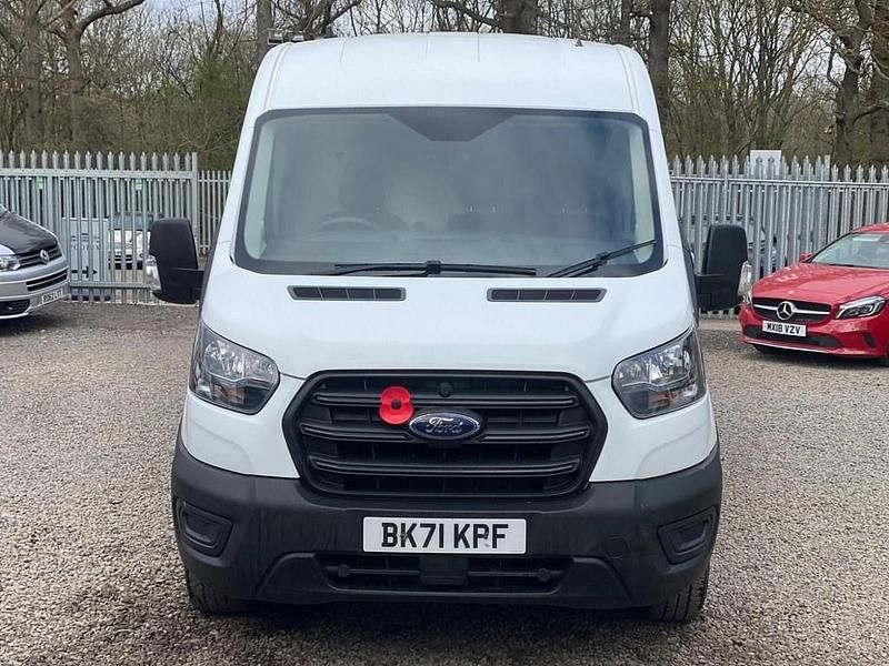 Usado Ford Transit 105 CV (77 kW) 2022 Blanco Van