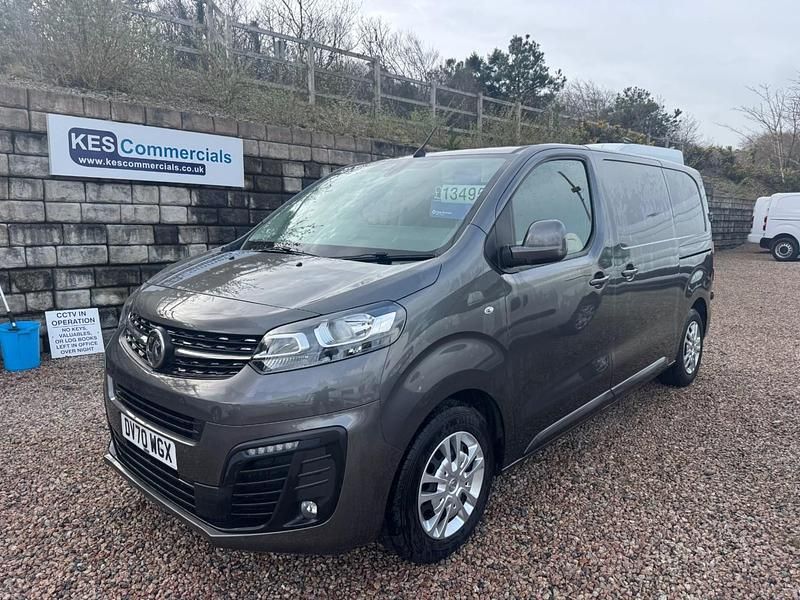 Used Vauxhall Vivaro Sportive 120 HP (88 kW) 2021 Grey MPV