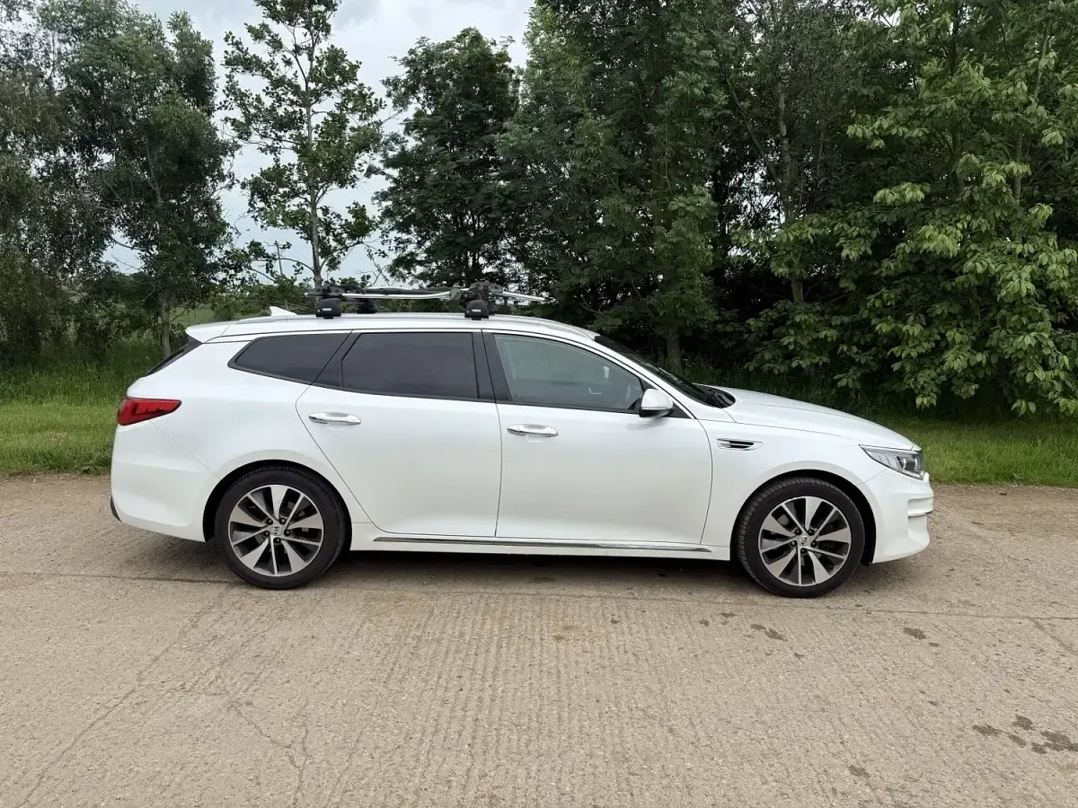 Used Kia Optima 141 HP (103 kW) 2017 White Estate