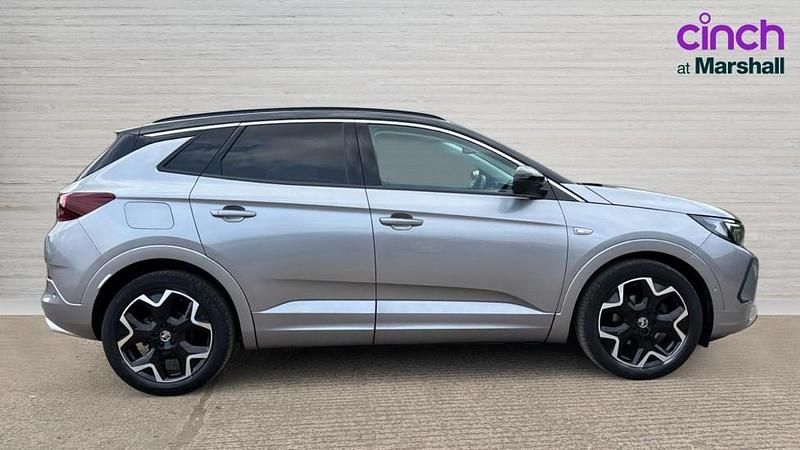 Used Vauxhall Grandland X Elite 130 HP (95 kW) 2022 Grey SUV