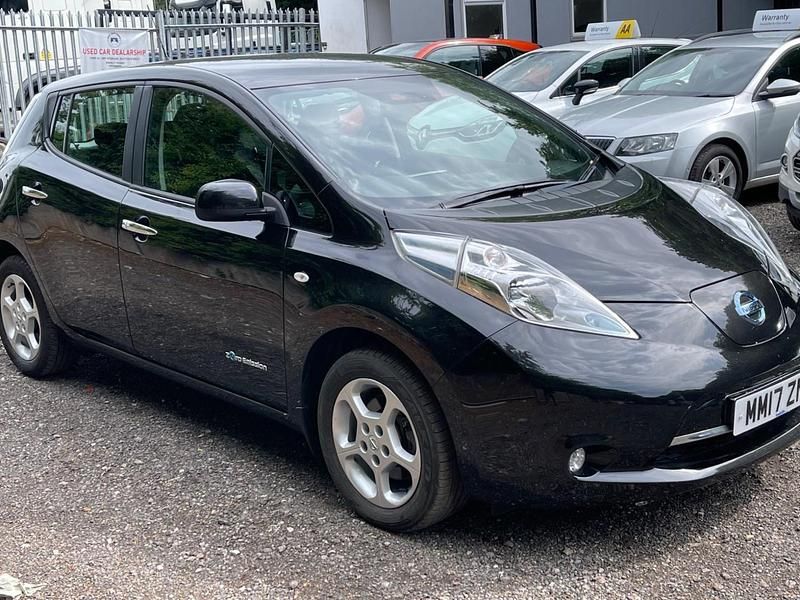 Black Used 2017 Nissan Leaf Acenta Hatchback | £3,750 (Good price) - Image 1/4