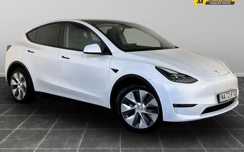 Used 2025 Tesla Model Y Long Range AWD SUV | £24,995 (Super price) - Image 1/2