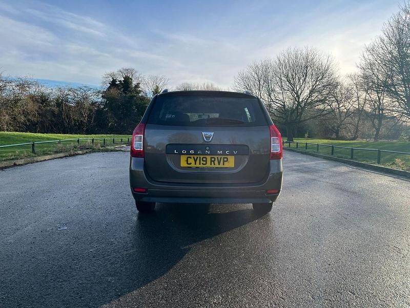 Used Dacia Logan MCV Comfort 90 HP (66 kW) 2019 Brown Estate