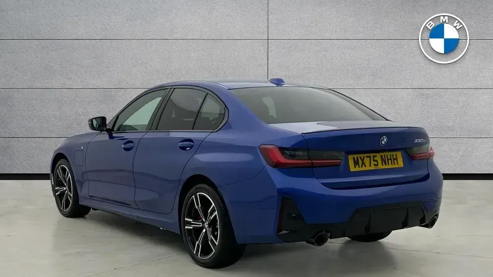 Used BMW 330 M Sport 288 HP (211 kW) 2025 Blue