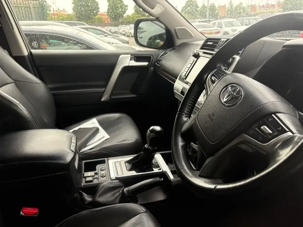 Used Toyota Land Cruiser 2019 Grey Estate