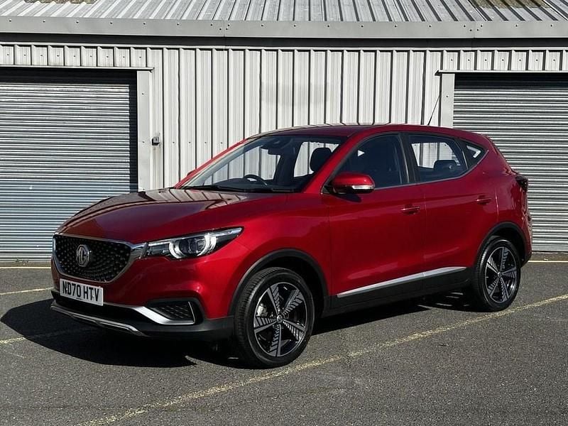 Red Used 2020 MG ZS Excite Sedan | £8,800 (Good price) - Image 1/4