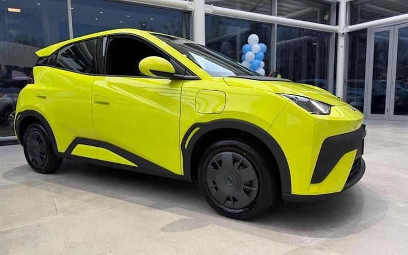 Novo BYD Dolphin Surf Active 64 kW (88 HP) 2026 Citadino