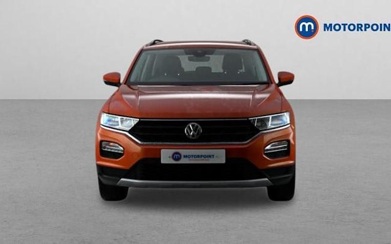 Used VW T-Roc SE 116 HP (85 kW) 2020 Orange SUV
