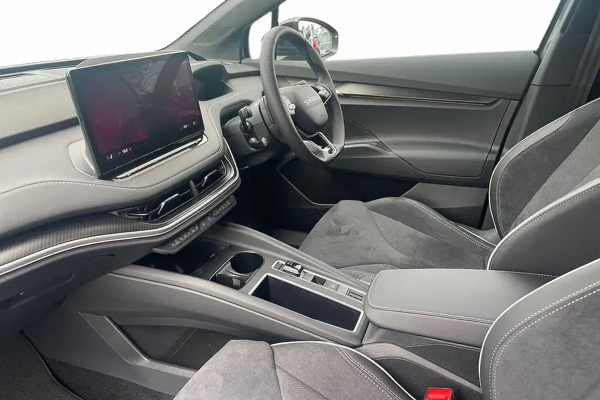 Usado Skoda Elroq SportLine 154 kW (210 CV) 2026 Gris SUV