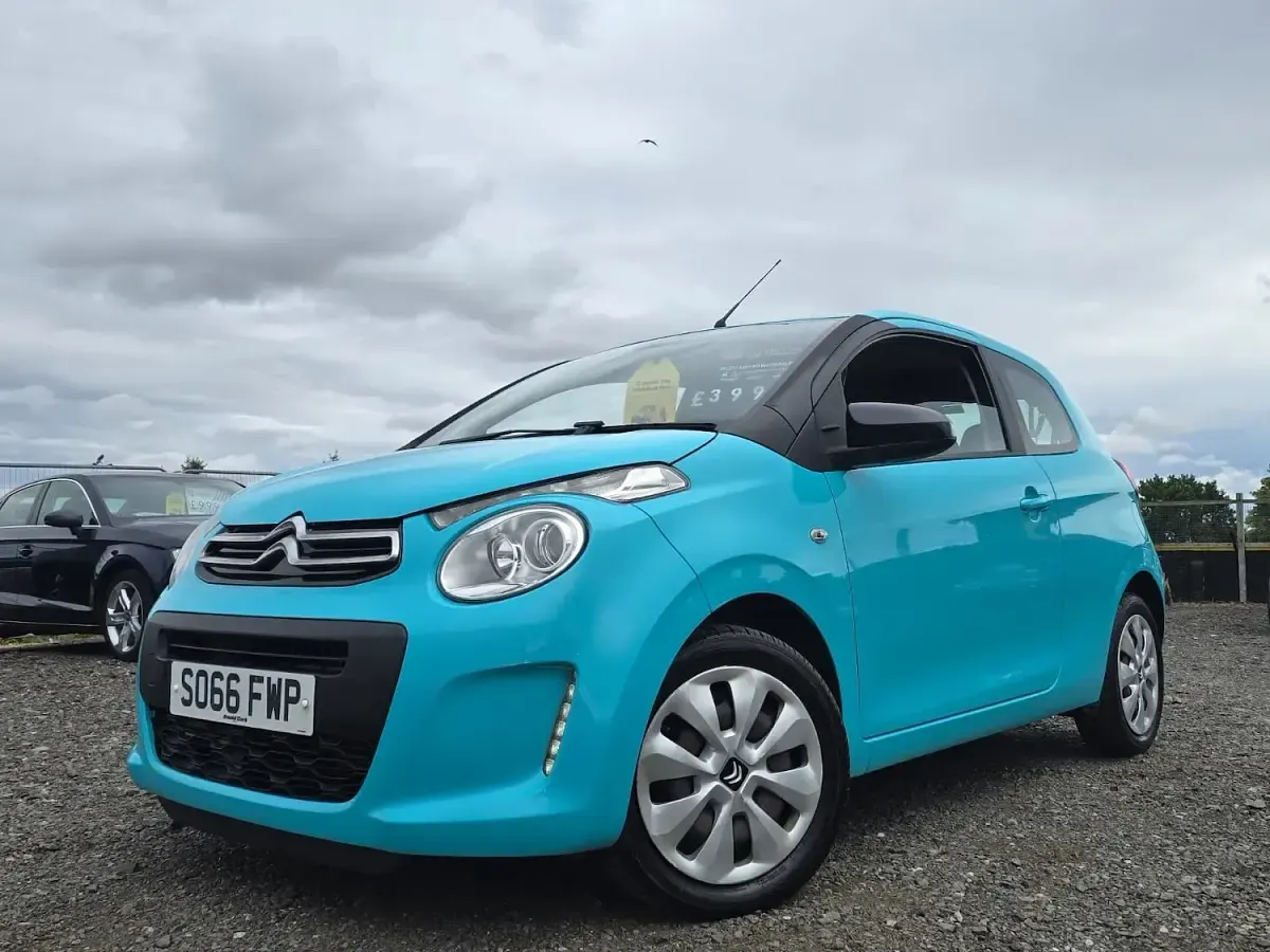 Used Citroën C1 Feel 68 HP (50 kW) 2017 Blue Hatchback