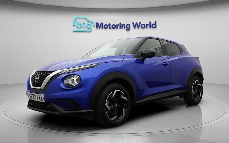 Used Nissan Juke N-Connecta 114 HP (83 kW) 2023 Blue SUV