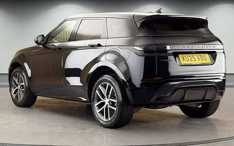 Used Land Rover Range Rover evoque SE Dynamic 309 HP (227 kW) 2025 Santorini black SUV