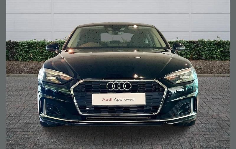 Used Audi A5 Sportback Sport 147 HP (108 kW) 2021 Black Hatchback