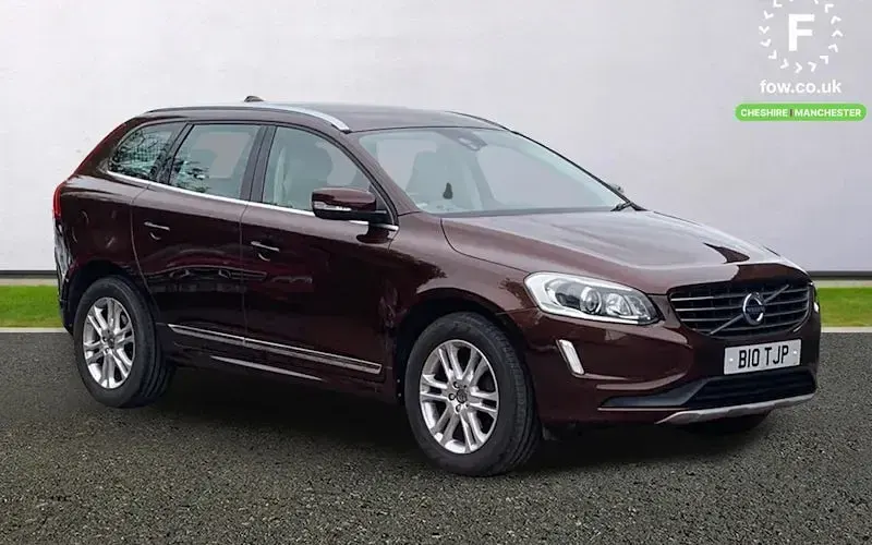 Usado Volvo XC60 SE Lux 220 HP (161 kW) 2016 SUV