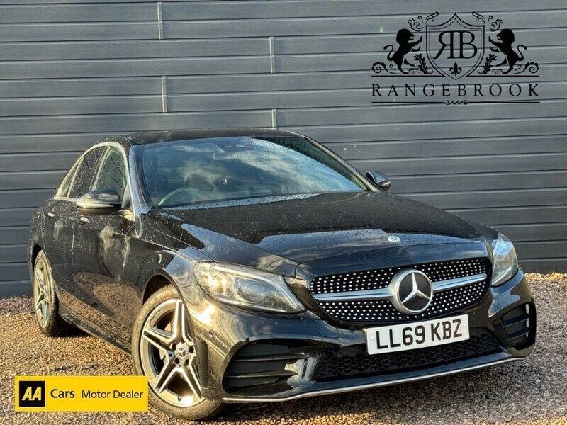Black Used 2019 Mercedes C200 AMG line Sedan | £11,799 (Fair price) - Image 1/3