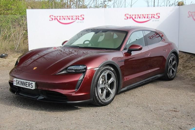 Used Porsche Taycan Cross Turismo 500 kW (680 HP) 2021 Red Estate