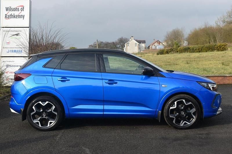 Used Vauxhall Grandland X Ultimate 128 HP (94 kW) 2023 Blue SUV