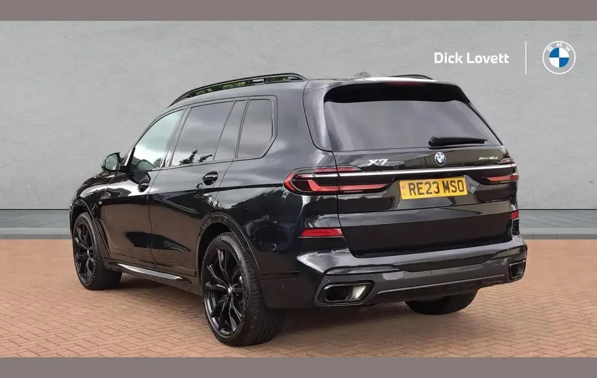 Used BMW X7 M Sport 352 HP (258 kW) 2023 Black SUV