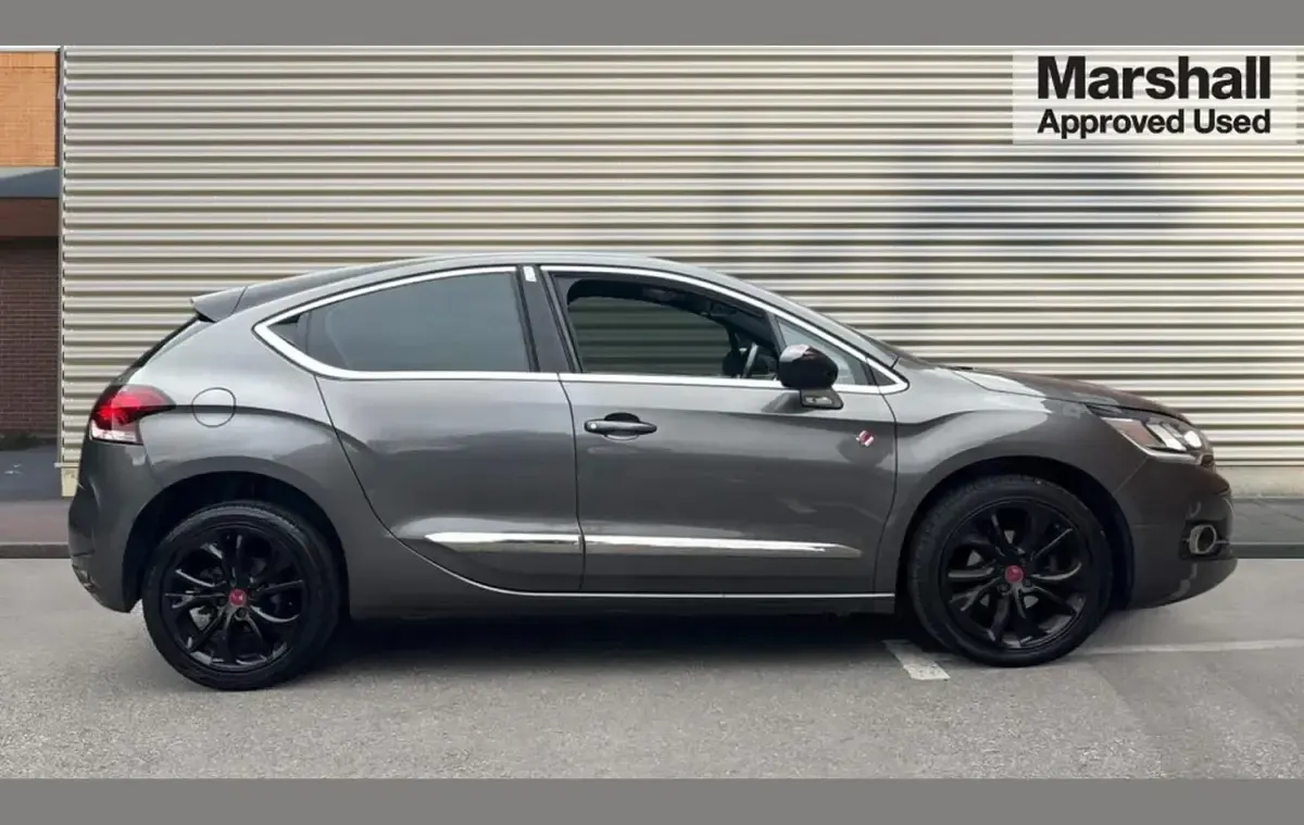 Used DS Automobiles DS4 Performance 120 HP (88 kW) 2017 Grey Hatchback
