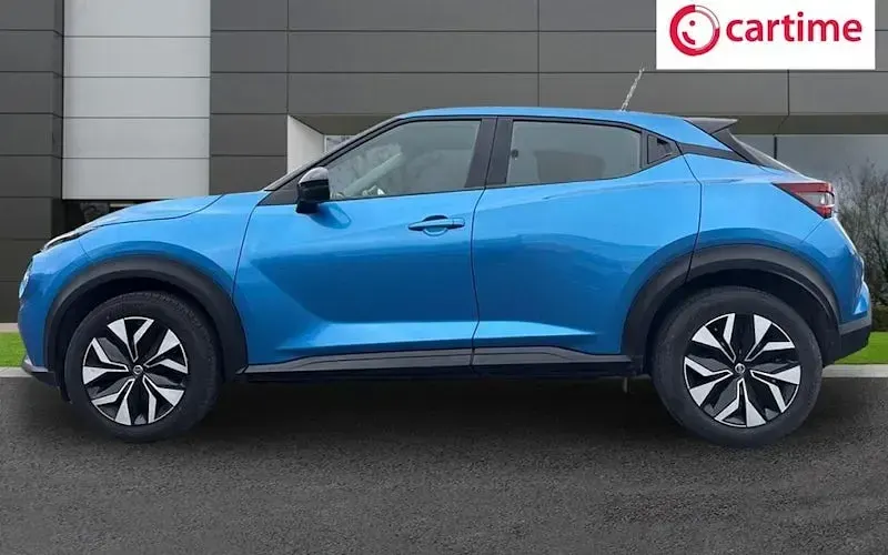 Used Nissan Juke Acenta 114 HP (83 kW) 2022 Blue SUV