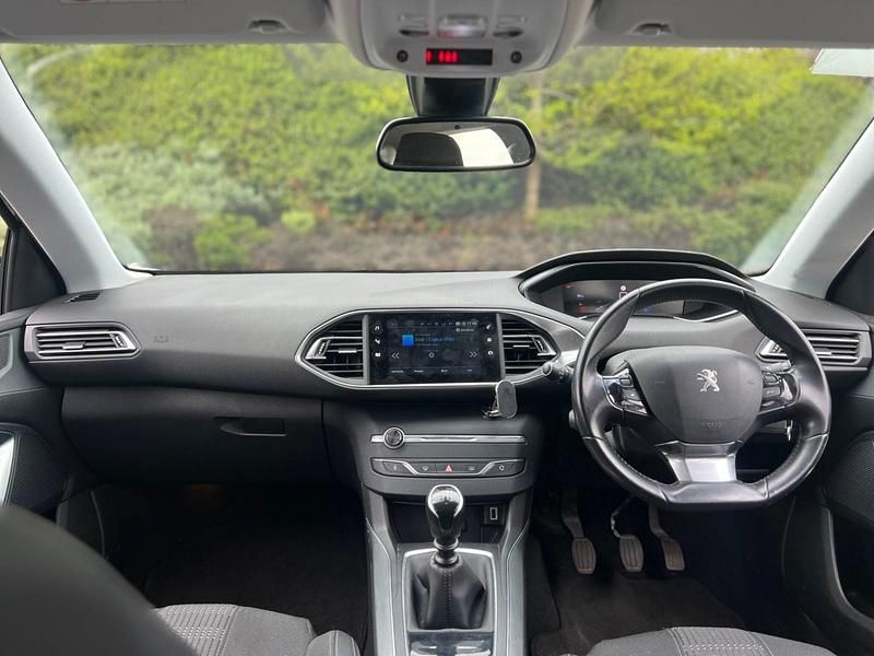 Used Peugeot 308 SW Allure 2020 Black Estate