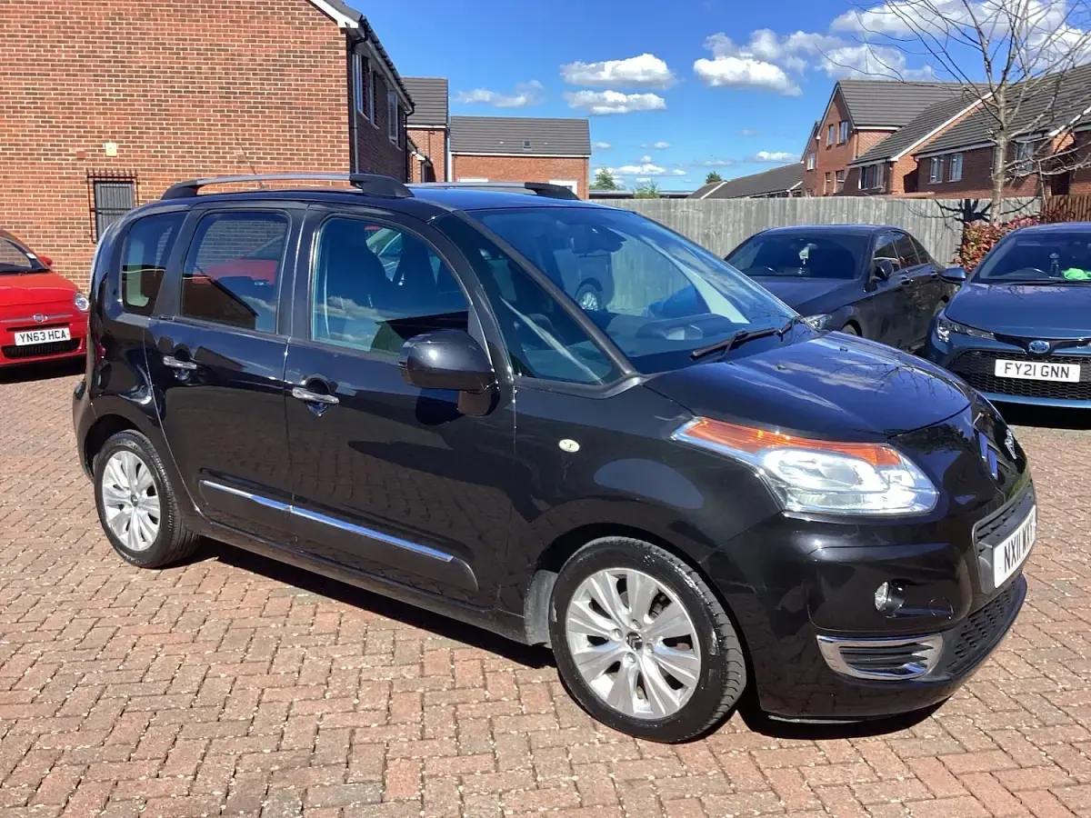 Used Citroën C3 Picasso Exclusive 2011 Black MPV