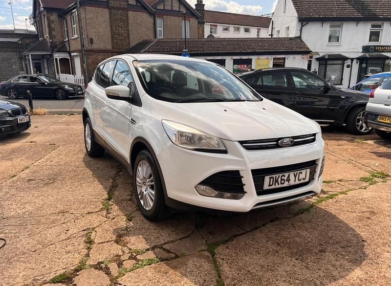 White Used 2014 Ford Kuga Titanium SUV | £3,650 (Good price) - Image 1/4