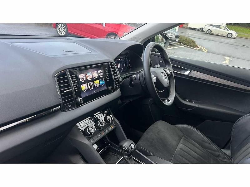 Used Skoda Karoq SE L 147 HP (108 kW) 2024 Black SUV