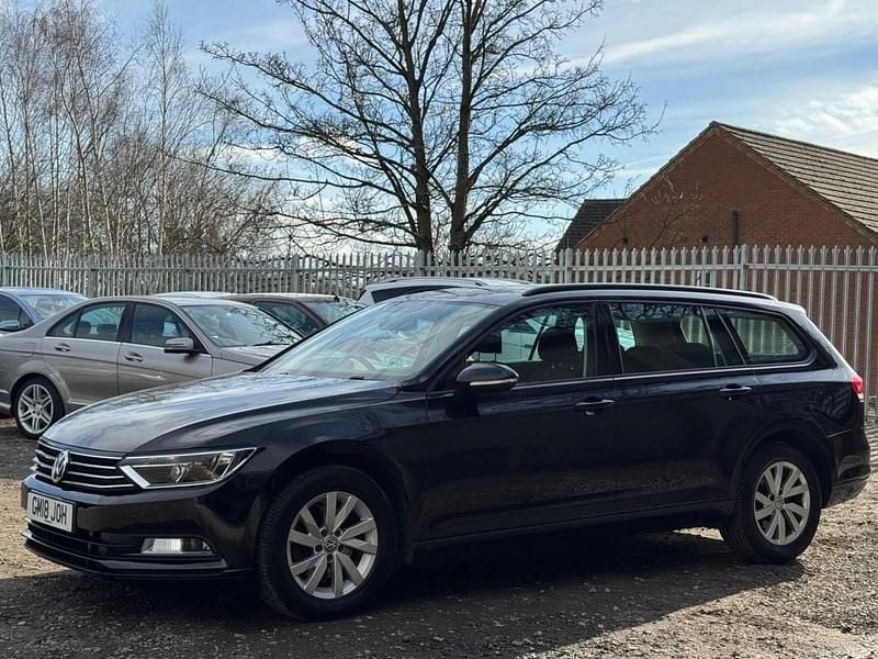 Used VW Passat S 2018 Black Estate