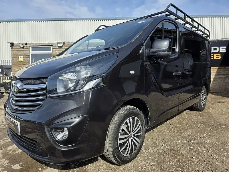 Used Vauxhall Vivaro Sportive 125 HP (91 kW) 2018 Black