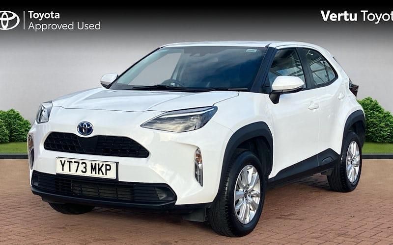 Used Toyota Yaris Hybrid 116 HP (85 kW) 2026 Estate