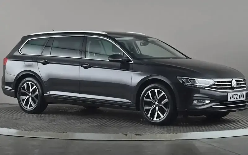 Używany VW Passat SEL 150 KM (110 kW) 2022 Kombi