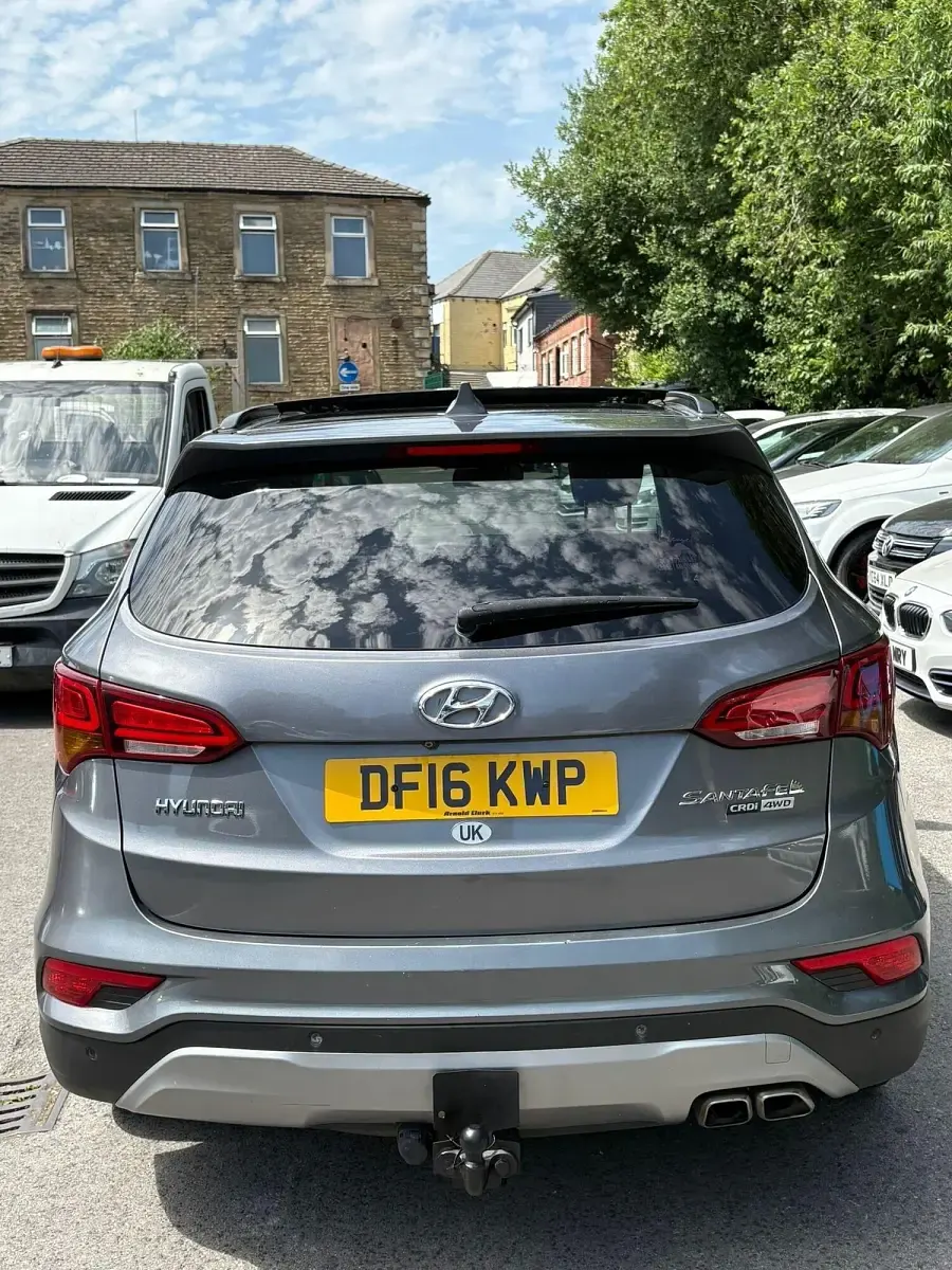 Used Hyundai Santa Fe Premium SE 2016 Silver SUV