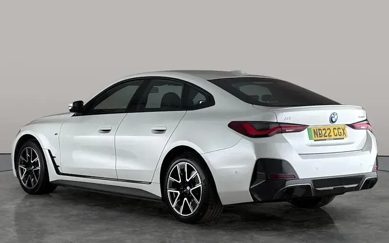 Used BMW i4 M Sport 250 kW (340 HP) 2022 White Sedan