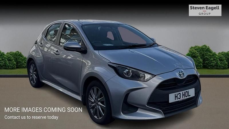Used Toyota Yaris Hybrid 2023 Silver Hatchback