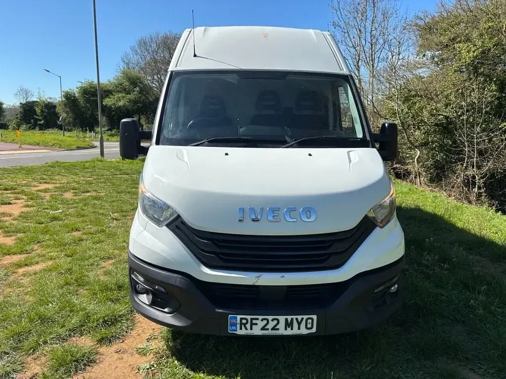 Begagnad Iveco Daily 2022 Vit Van