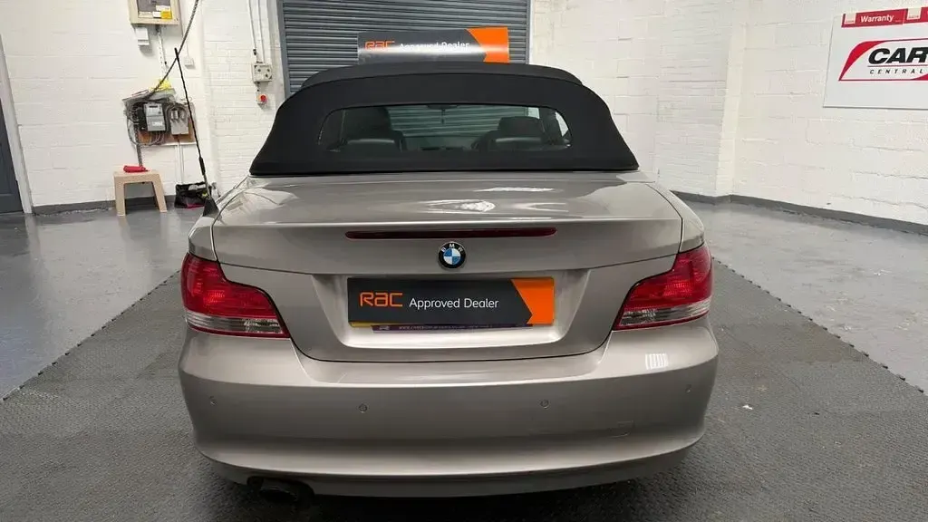 Used BMW 120 Cabriolet Sport Line 170 HP (125 kW) 2008 Silver Cabriolet