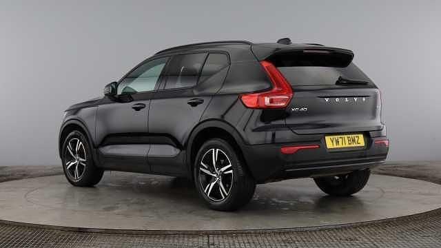 Used Volvo XC40 R-Design 161 HP (118 kW) 2022 SUV