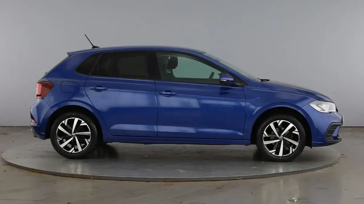 Used VW Polo Match 95 HP (69 kW) 2024 Blue Hatchback
